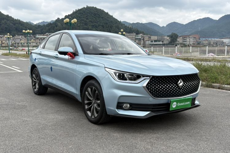 Used Baojun RC-6 2019 1.5T CVT 24-Hour Online Luxury Edition Exterior 6