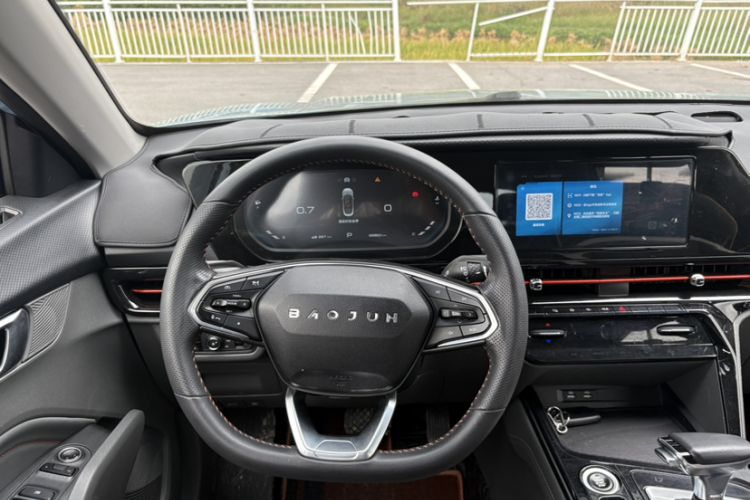 Used Baojun RC-6 2019 1.5T CVT 24-Hour Online Luxury Edition Interior 10