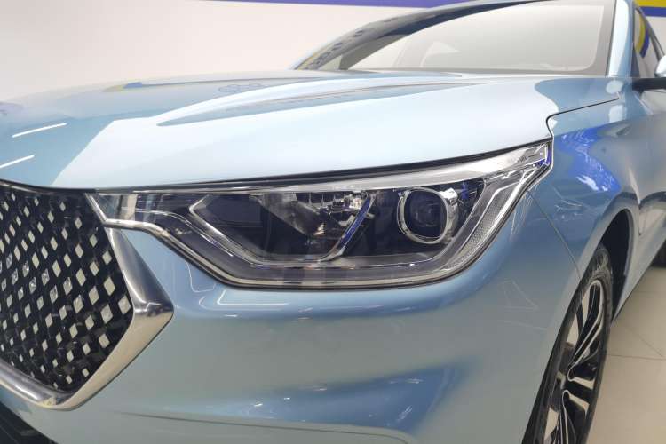 Used Baojun RC-6 2019 1.5T CVT 24-Hour Online Prestige Edition Left Front Headlight