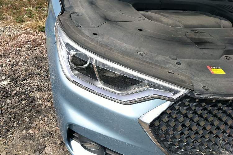 Used Baojun RC-6 2019 1.5T CVT 24-Hour Online Flagship Edition Right Front Headlight