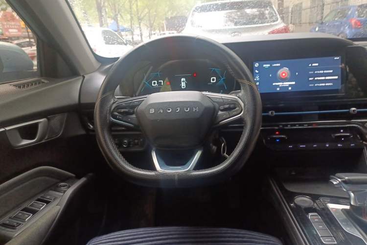 Used Baojun RC-6 2019 1.5T CVT Elite Version with 24-Hour Online Service Steering Wheel