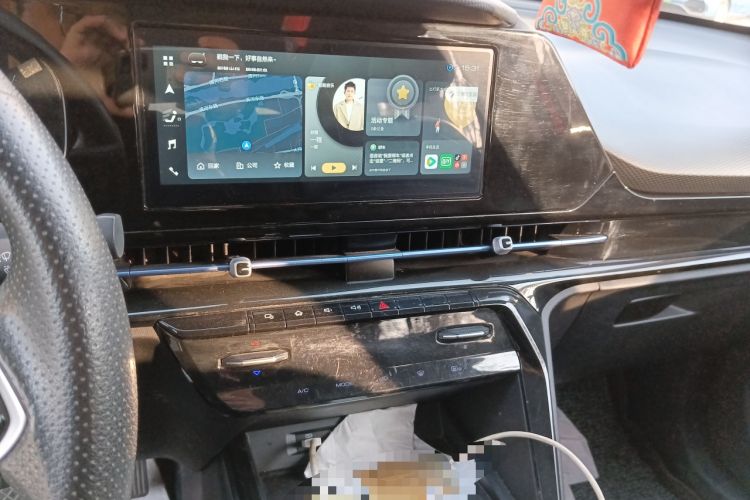 Used Baojun RC-6 2019 1.5T CVT Elite Version with 24-Hour Online Service Audio And AC Panel
