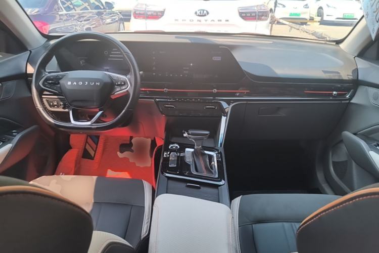 Used Baojun RC-6 2019 1.5T CVT 24-Hour Online Prestige Edition Center Console
