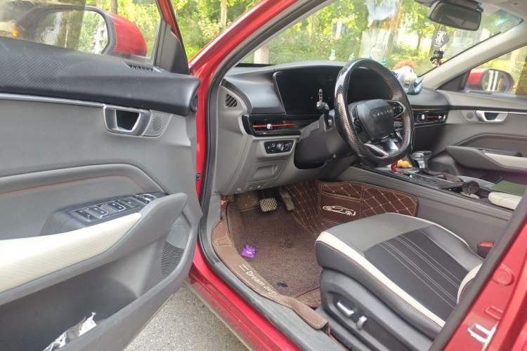 Used Baojun RC-6 2019 1.5T CVT 24-Hour Online Prestige Edition Driver Seat