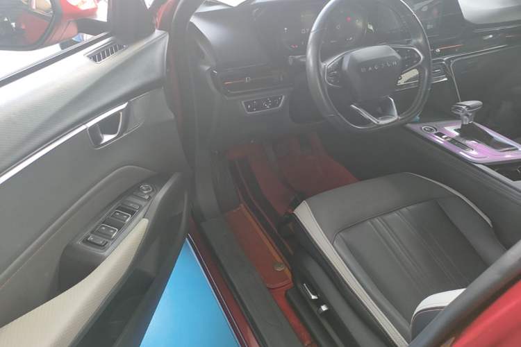 Used Baojun RC-6 2019 1.5T CVT 24-Hour Online Luxury Edition Driver Seat