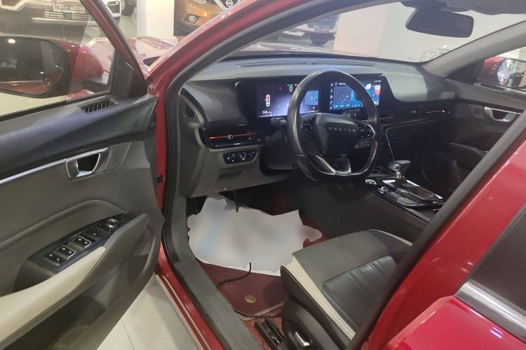 Used Baojun RC-6 2019 1.5T CVT 24-Hour Online Prestige Edition Driver Seat