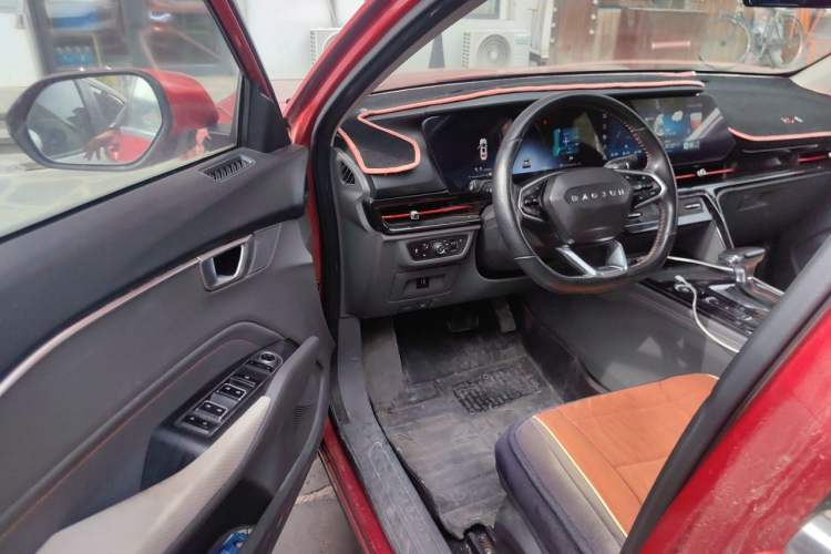 Used Baojun RC-6 2019 1.5T CVT 24-Hour Online Prestige Edition Driver Seat