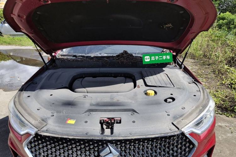 Used Baojun RC-6 2019 1.5T CVT 24-Hour Online Prestige Edition Engine Bay