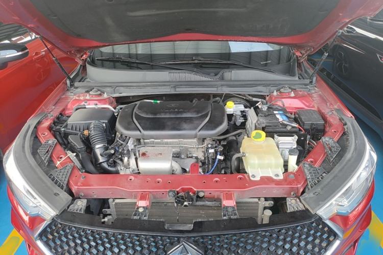 Used Baojun RC-6 2019 1.5T CVT 24-Hour Online Luxury Edition Engine Bay