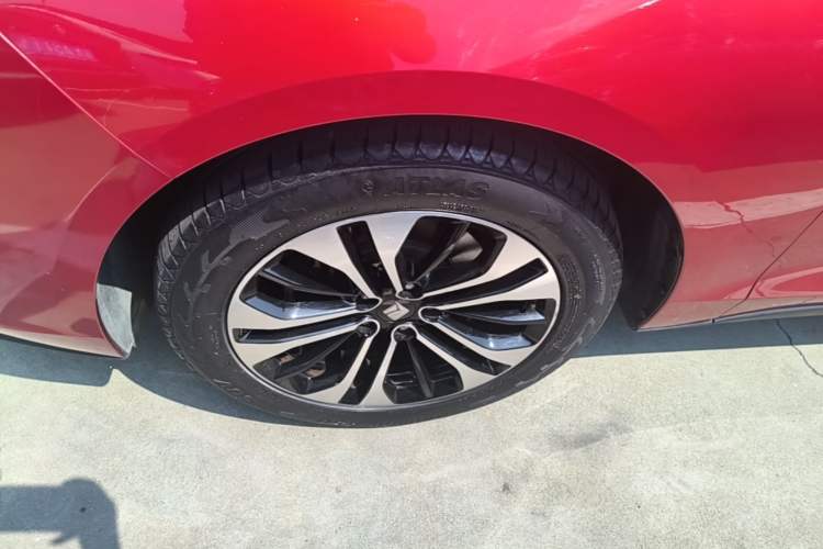Used Baojun RC-6 2019 1.5T CVT 24-Hour Online Prestige Edition Exterior 4