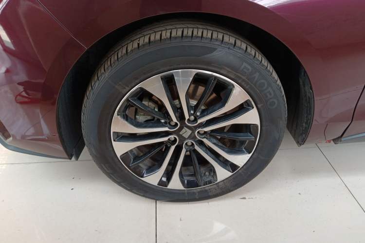 Used Baojun RC-6 2019 1.5T CVT 24-Hour Online Prestige Edition Exterior 4