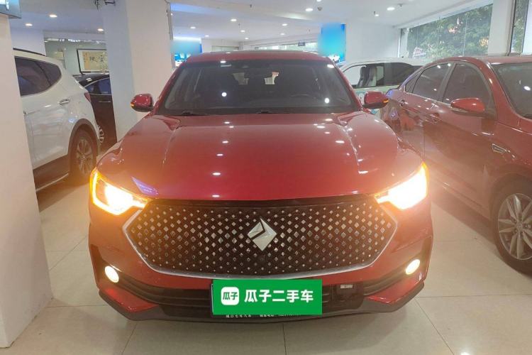 Used Baojun RC-6 2019 1.5T CVT 24-Hour Online Prestige Edition Front