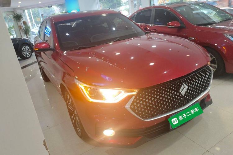 Used Baojun RC-6 2019 1.5T CVT 24-Hour Online Prestige Edition Front Right 45 Deg