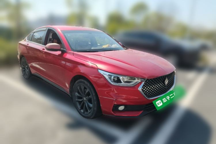 Used Baojun RC-6 2019 1.5T Manual 24-Hour Online Luxury Version Front Right 45 Deg