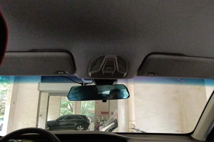 Used Baojun RC-6 2019 1.5T Manual 24-Hour Online Luxury Version Headliner