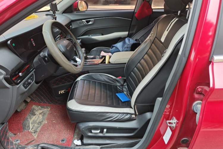 Used Baojun RC-6 2019 1.5T CVT 24-Hour Online Prestige Edition Left Front Seat