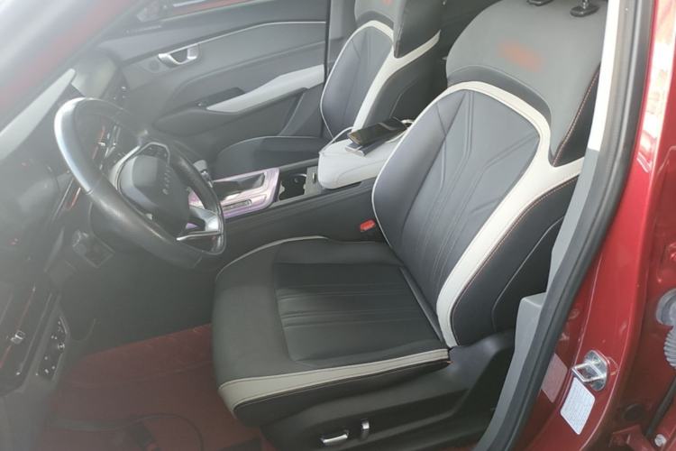 Used Baojun RC-6 2019 1.5T CVT 24-Hour Online Luxury Edition Left Front Seat