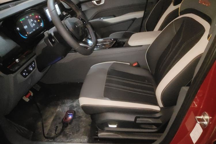 Used Baojun RC-6 2019 1.5T CVT 24-Hour Online Luxury Edition Left Front Seat