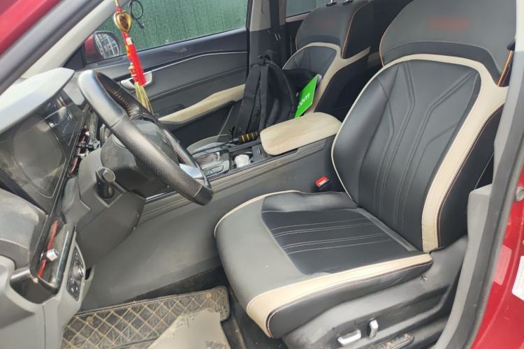 Used Baojun RC-6 2019 1.5T CVT 24-Hour Online Luxury Edition Left Front Seat
