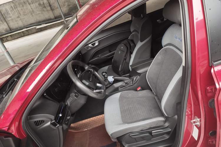 Used Baojun RC-6 2019 1.5T Manual Elite Version with 24-Hour Online Service Left Front Seat