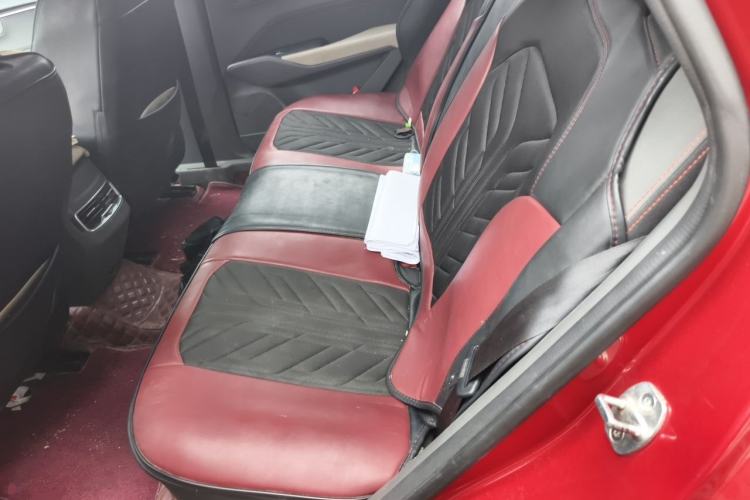 Used Baojun RC-6 2019 1.5T CVT 24-Hour Online Prestige Edition Left Rear Seat