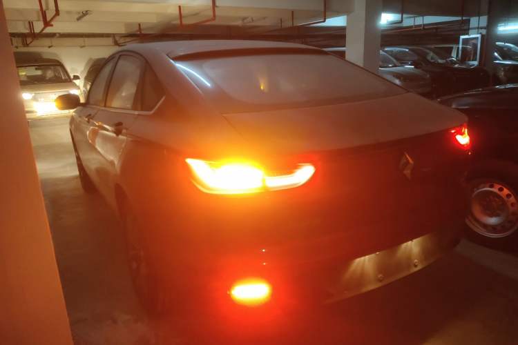 Used Baojun RC-6 2019 1.5T CVT 24-Hour Online Luxury Edition Rear Left 45 Deg
