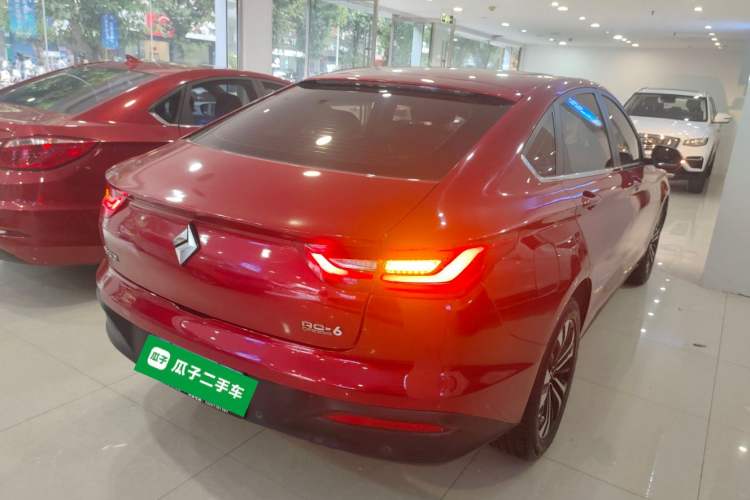 Used Baojun RC-6 2019 1.5T CVT 24-Hour Online Prestige Edition Rear Right 45 Deg
