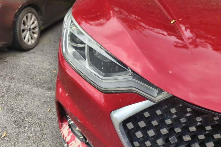 Used Baojun RC-6 2019 1.5T CVT 24-Hour Online Prestige Edition Right Front Headlight