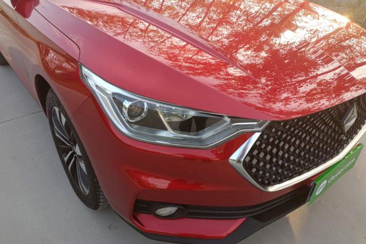 Used Baojun RC-6 2019 1.5T CVT 24-Hour Online Prestige Edition Right Front Headlight