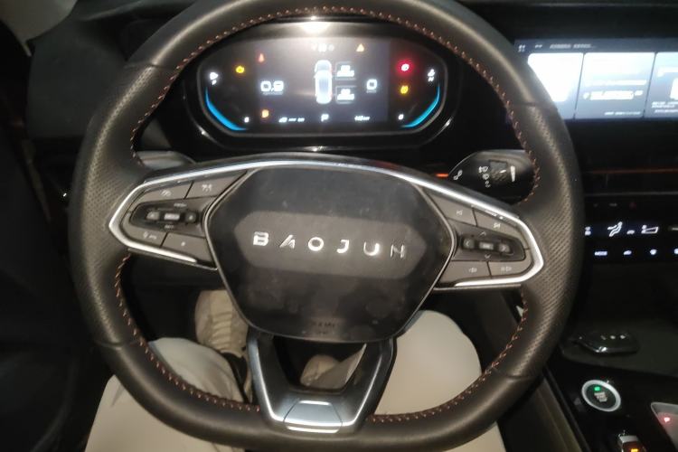 Used Baojun RC-6 2019 1.5T CVT 24-Hour Online Luxury Edition Steering Wheel