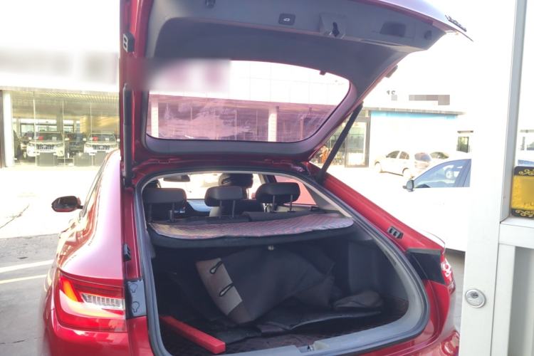 Used Baojun RC-6 2019 1.5T CVT 24-Hour Online Prestige Edition Trunk