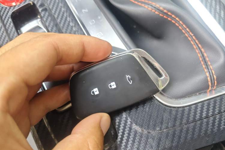 Used Baojun RC-6 2019 1.5T CVT 24-Hour Online Prestige Edition Vehicle Key