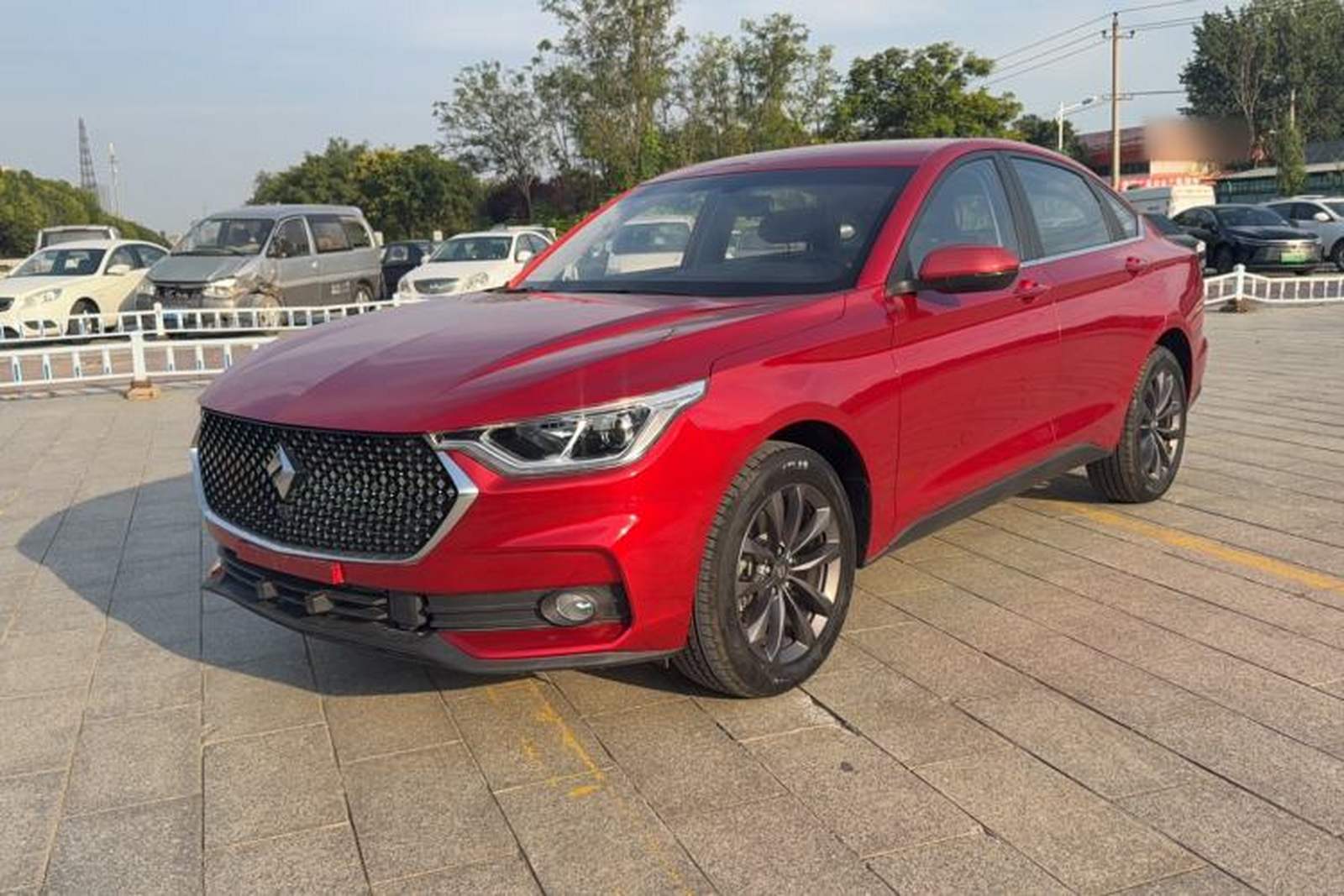 Фото Baojun с площадки