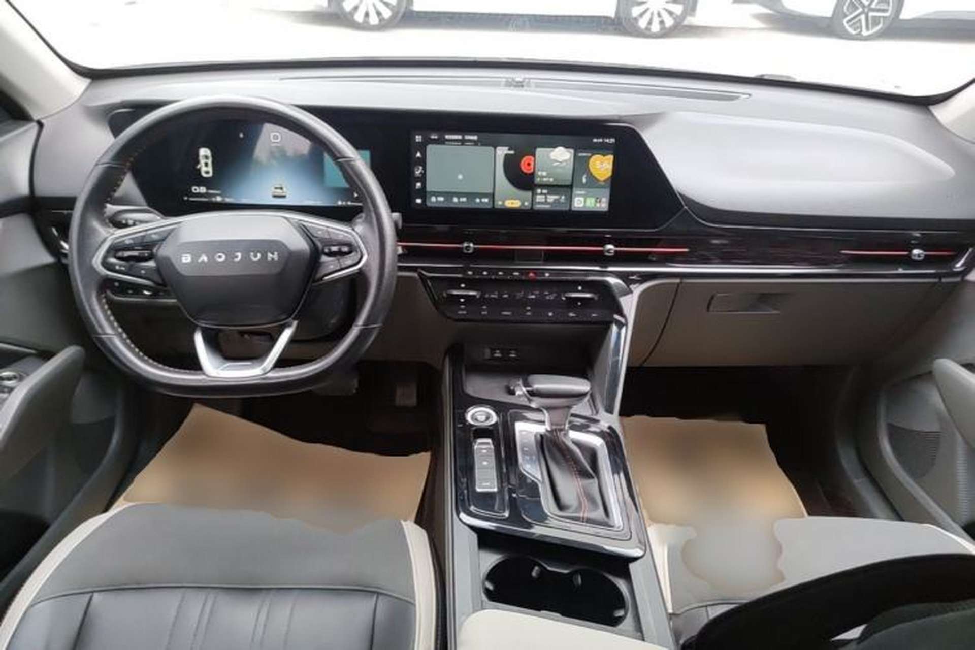Used Baojun RC-6 2019 1.5T CVT 24-Hour Online Prestige Edition Center Console