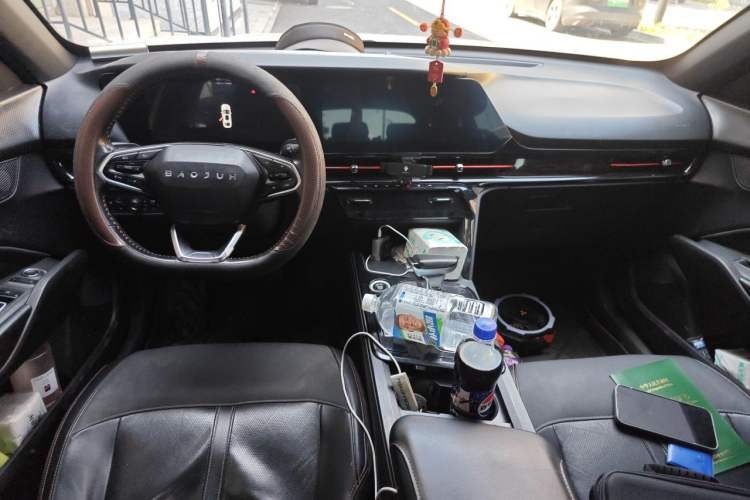 Used Baojun RC-6 2019 1.5T CVT 24-Hour Online Flagship Edition Center Console