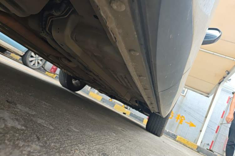 Used Baojun RC-6 2019 1.5T CVT Elite Version with 24-Hour Online Service Chassis Rear Right