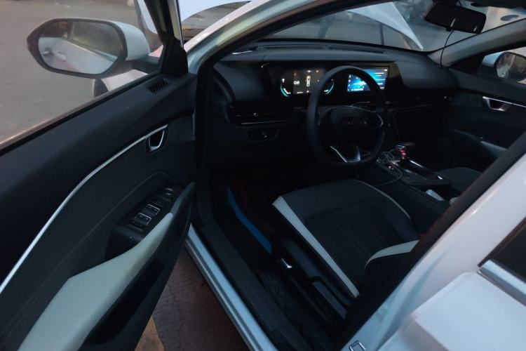 Used Baojun RC-6 2019 1.5T CVT 24-Hour Online Luxury Edition Driver Seat