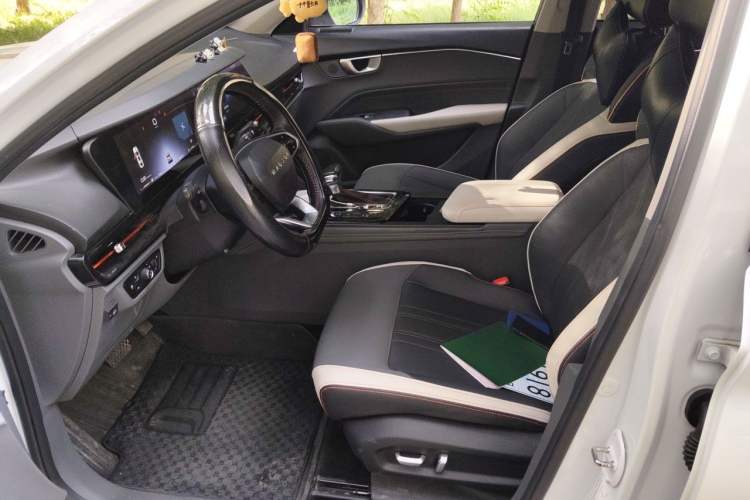 Used Baojun RC-6 2019 1.5T CVT 24-Hour Online Prestige Edition Driver Seat