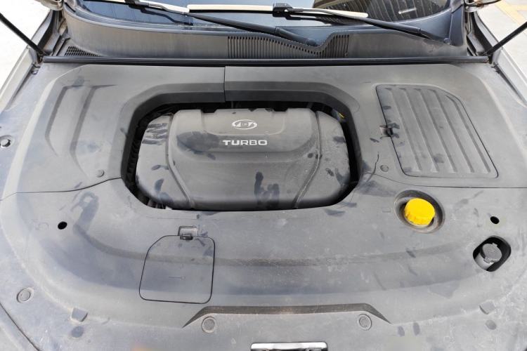 Used Baojun RC-6 2019 1.5T CVT 24-Hour Online Prestige Edition Engine Bay