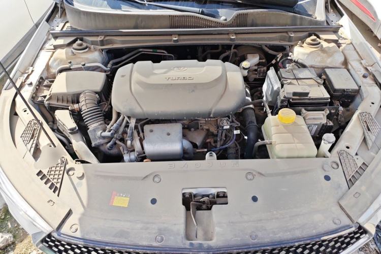 Used Baojun RC-6 2019 1.5T CVT Elite Version with 24-Hour Online Service Engine Bay