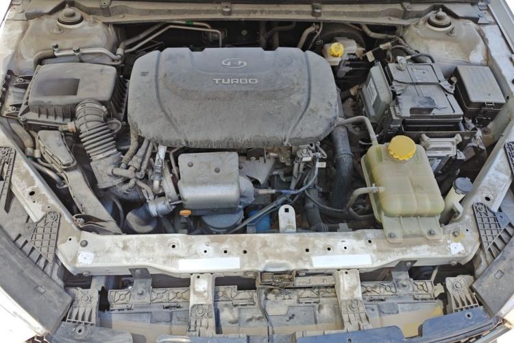 Used Baojun RC-6 2019 1.5T CVT 24-Hour Online Prestige Edition Engine Bay
