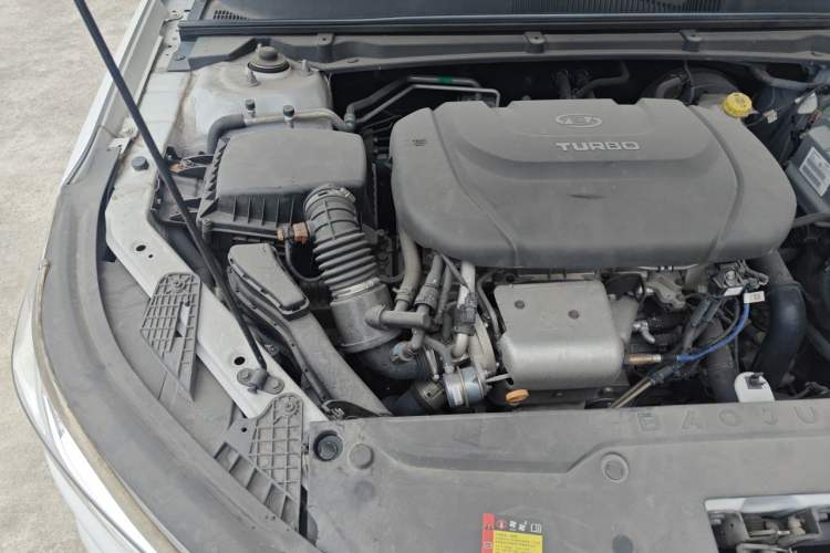 Used Baojun RC-6 2019 1.5T CVT Elite Version with 24-Hour Online Service Engine Bay Right