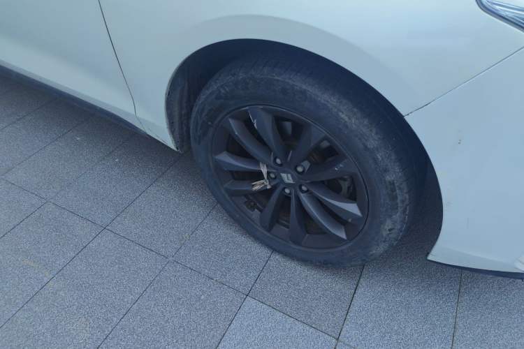 Used Baojun RC-6 2019 1.5T Manual 24-Hour Online Luxury Version Exterior 1