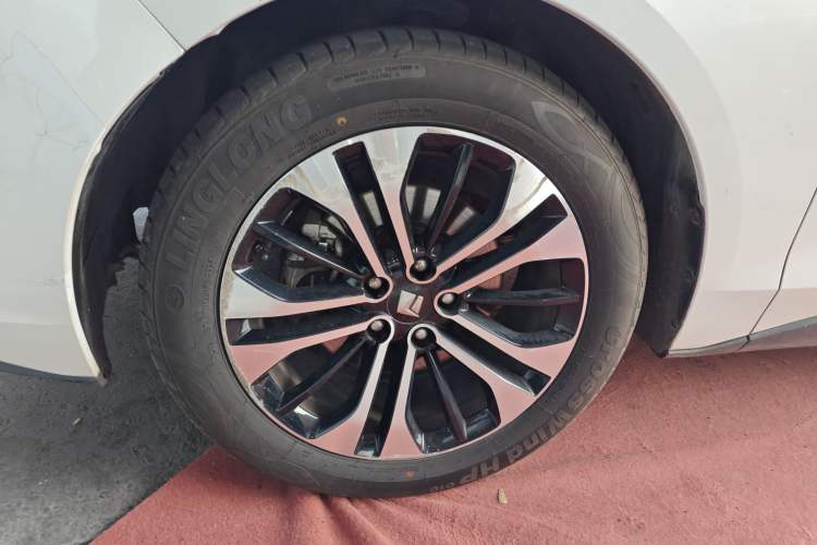 Used Baojun RC-6 2019 1.5T CVT 24-Hour Online Prestige Edition Exterior 4
