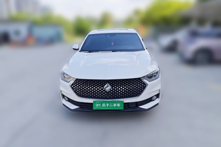 Used Baojun RC-6 2019 1.5T CVT 24-Hour Online Prestige Edition Front