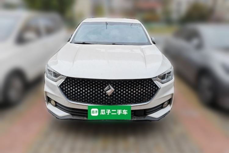 Used Baojun RC-6 2019 1.5T CVT 24-Hour Online Luxury Edition Front