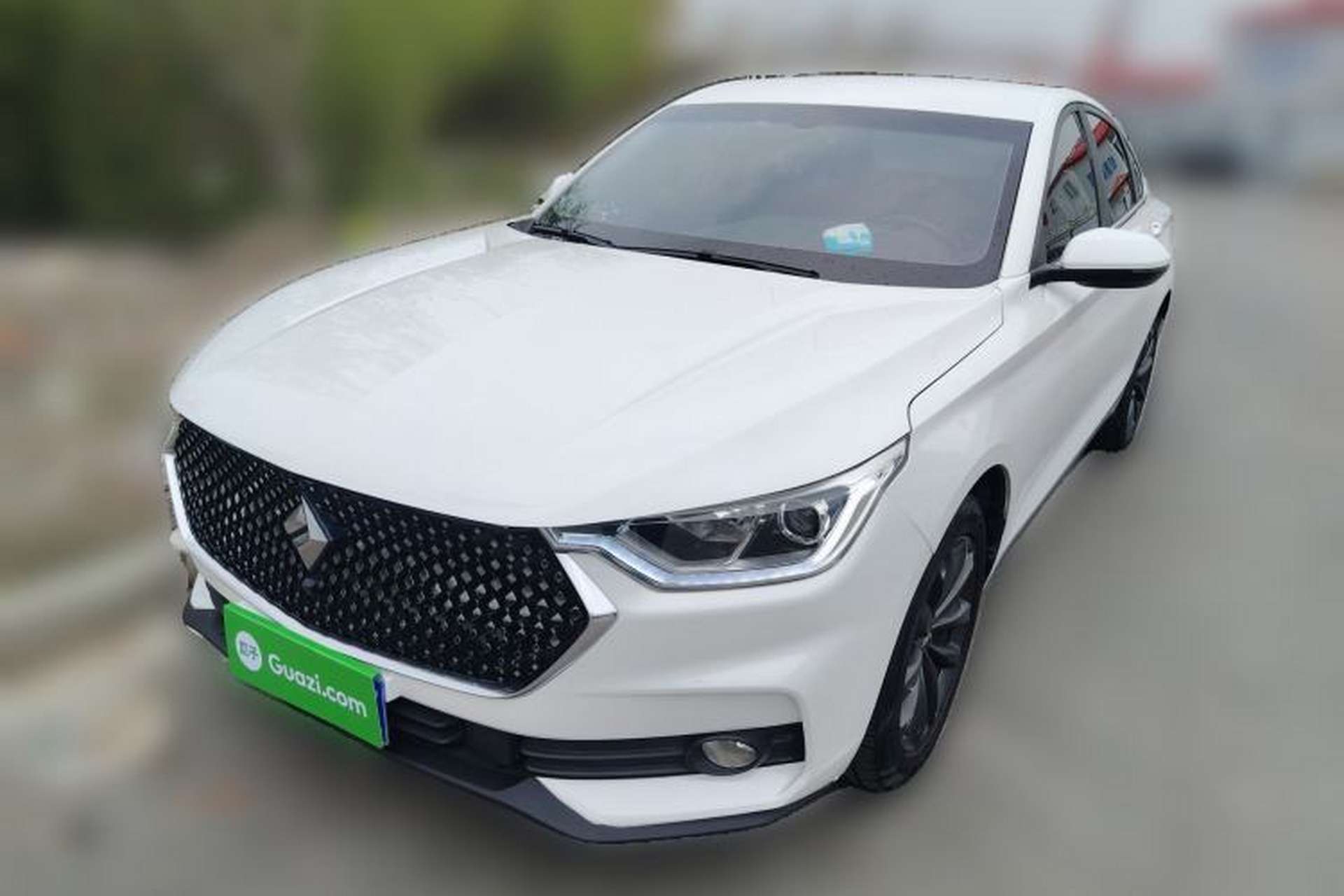 Used Baojun RC-6 2019 1.5T CVT 24-Hour Online Luxury Edition Front Left 45 Deg