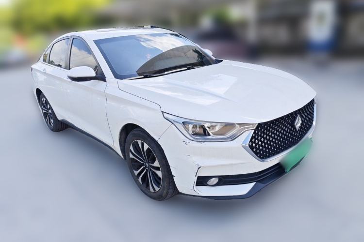 Used Baojun RC-6 2019 1.5T CVT 24-Hour Online Prestige Edition Front Right 45 Deg