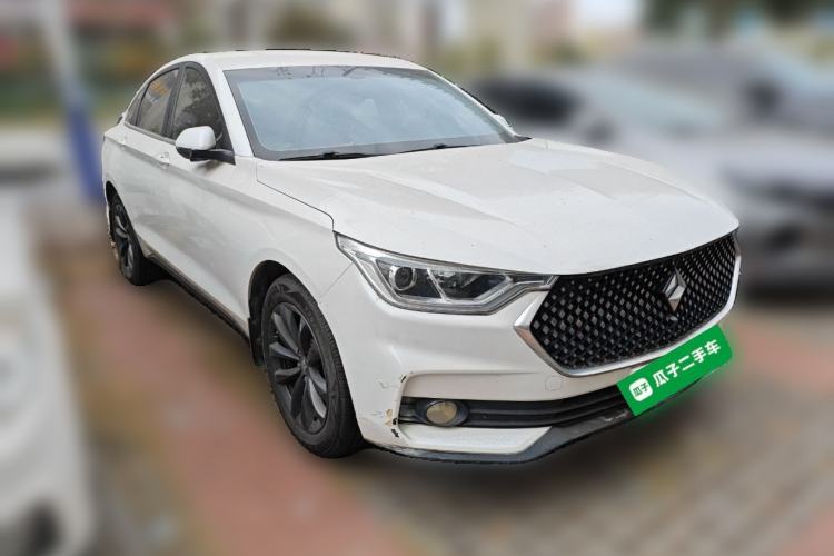 Used Baojun RC-6 2019 1.5T CVT 24-Hour Online Luxury Edition Front Right 45 Deg