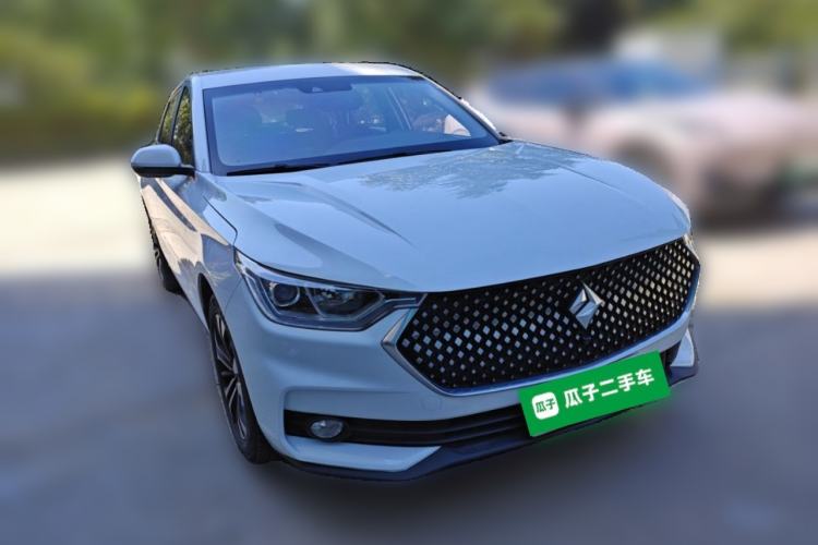 Used Baojun RC-6 2019 1.5T CVT 24-Hour Online Prestige Edition Front Right 45 Deg